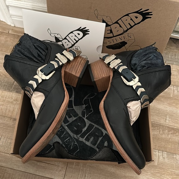 Freebird Navy Blade Leather Boots size 8- Original Box - Picture 12 of 13